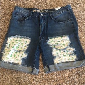 Cactus shorts